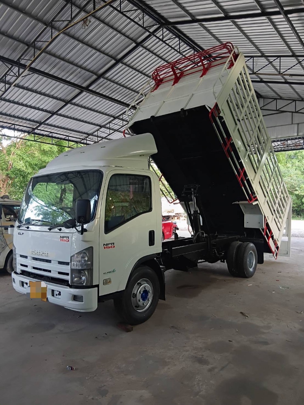 รับซื้อรถดั๊มพ์ Isuzu ELF NPR 150